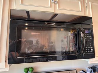 Black Kitchenaid Microwave