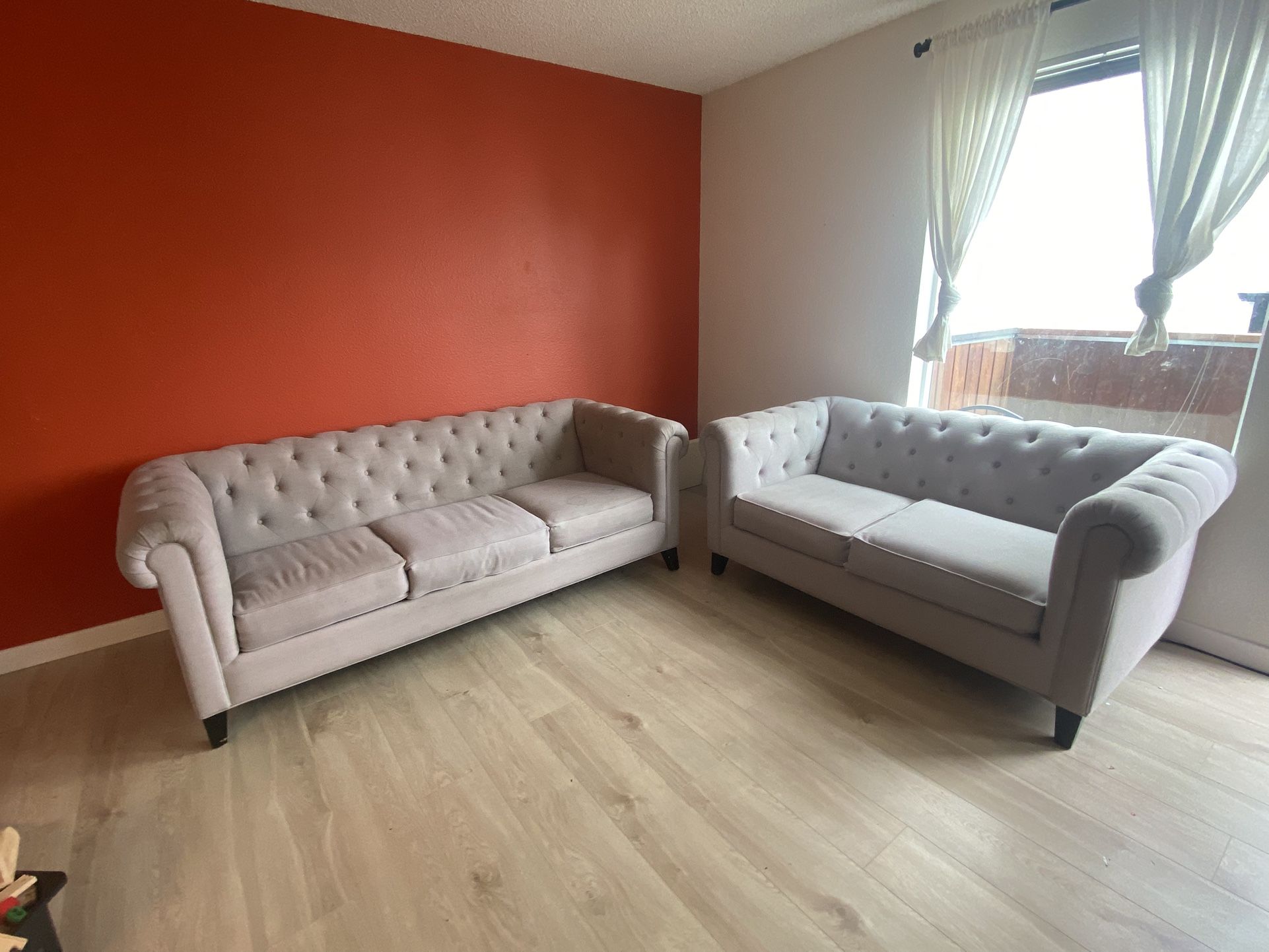 2 Sofa Set