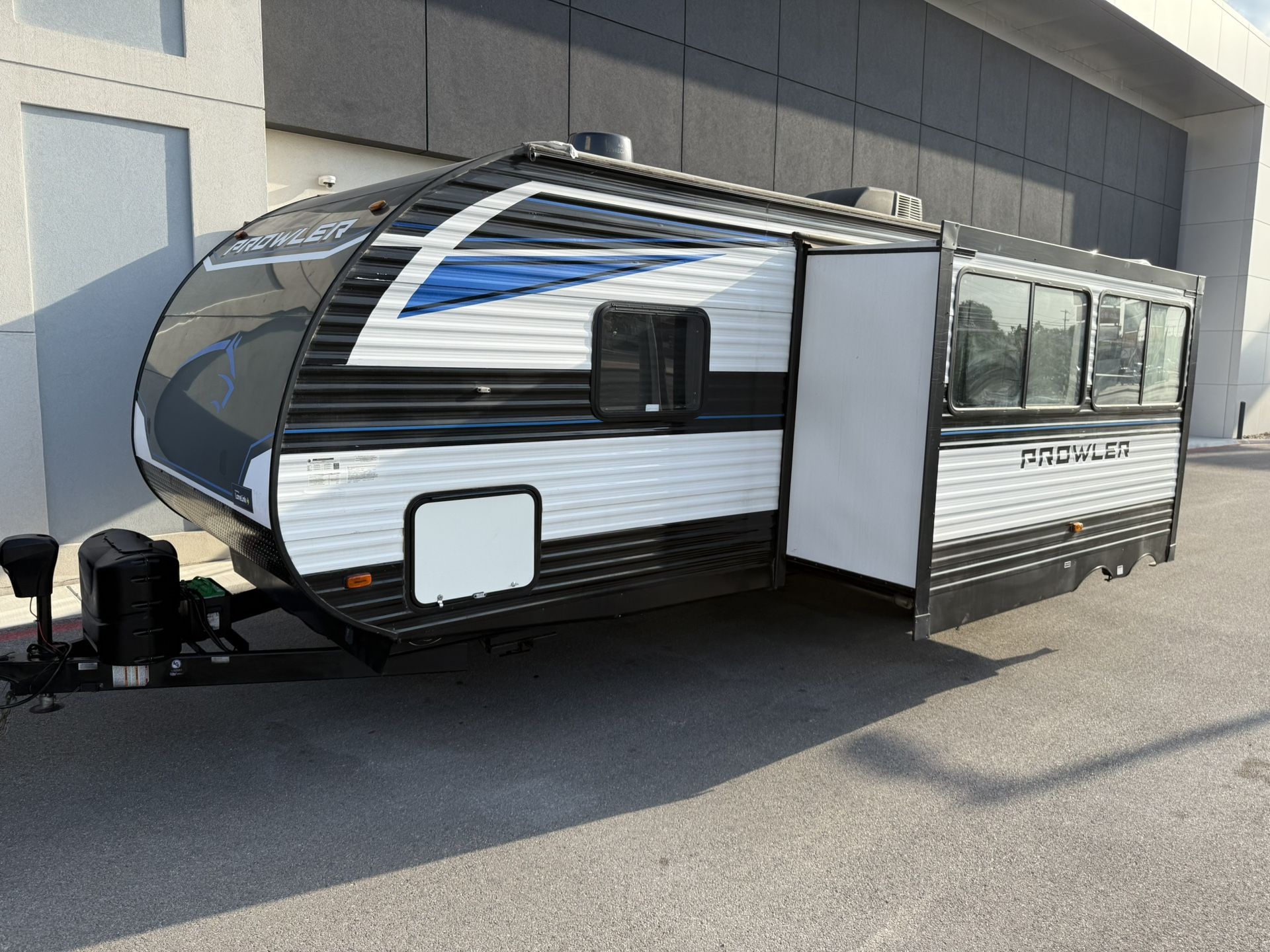 2022 Prowler Travel Trailer