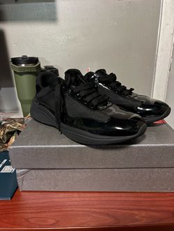 prada cups size 10