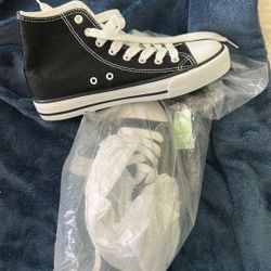 Offbrand Converse Shoes, Size 7 In Great Condition Never Worn Brand New