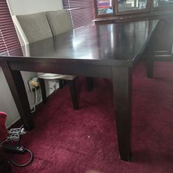 Dinning Table