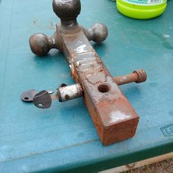 Solid Core Hitch Up To 15,000 Lb Weight With A Pin Lock