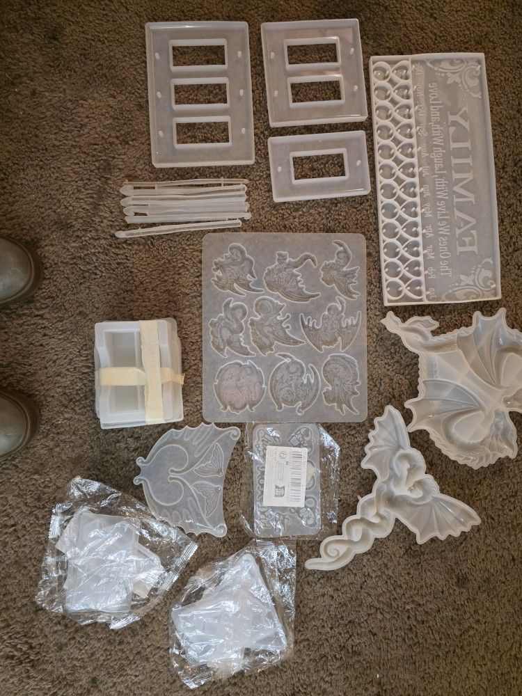 Random Resin Molds