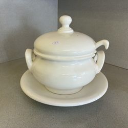 Tureen & Ladle - Serving Dish