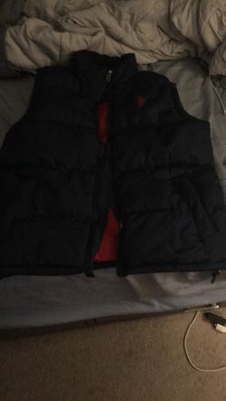 Small polo vest
