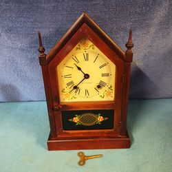 Mantle Clock Key Wind  Seth Thomas 8 Day