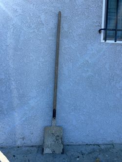 Square Shovel Heavy Duty