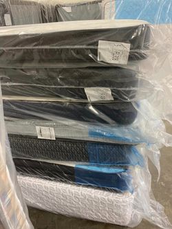 🚨New Mattresses Must Go! Kings, Queens, Fulls, Twins - HUGE Discounts!