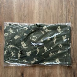 Supreme Box Logo Hooded Sweatshirt (FW21)