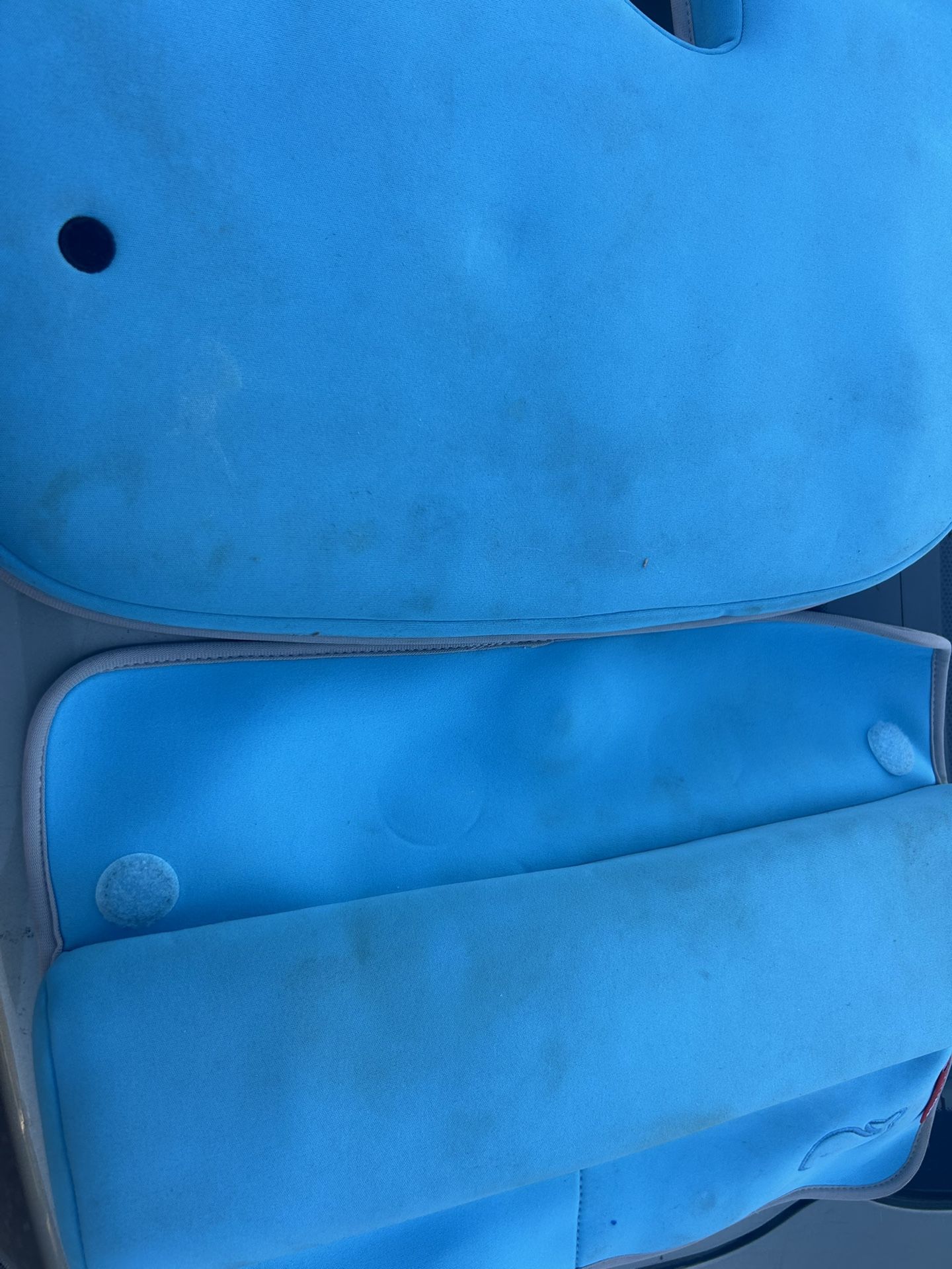 Used Bath Rest And Knee Pad