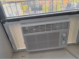 Brand new AC- PICK UP ONLY