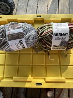 Bernat Blanket Yarn