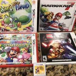 Super Deal!! Nintendo 3ds Super Mario Video Games w/ free new kid themed slip ons 