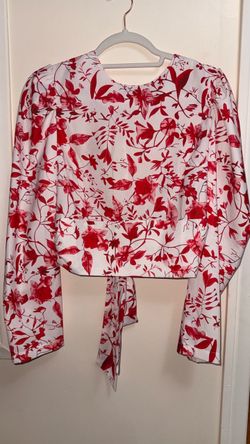 Long sleeve floral shirt