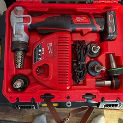 Milwaukee Pro Press Expantion Tool Kit