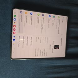Samsung Galaxy Fold 3