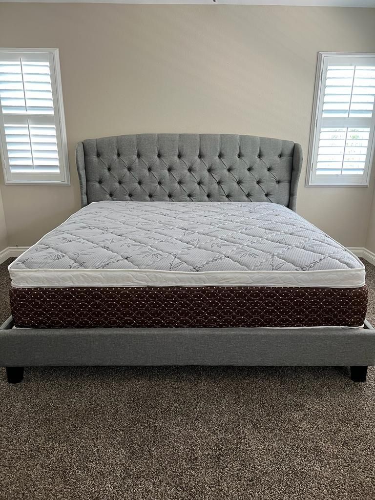 Cal King Bed With Pillow Top Mattress