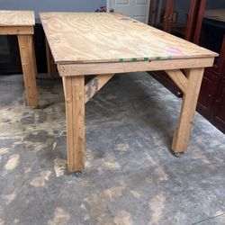 2 Work Benches 