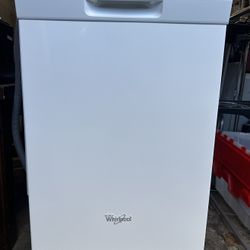 Whirlpool 18” Compact Dishwasher 