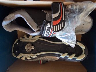 NEW  FORTE CYCLING SHOES ( must buy, Going boston tomorrow)