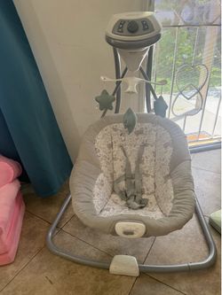 Graco Baby Swing – Excellent Condition