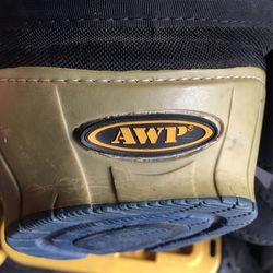 knee pads