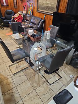 Dinning Room Table Glass 4 Chairs 