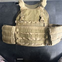 Velocity Systems Tactical Assault Vest w/  Front Armor Plate