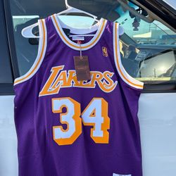 Lakers Jersey Size L