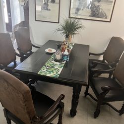 9 Piece Dining Room Set $1800