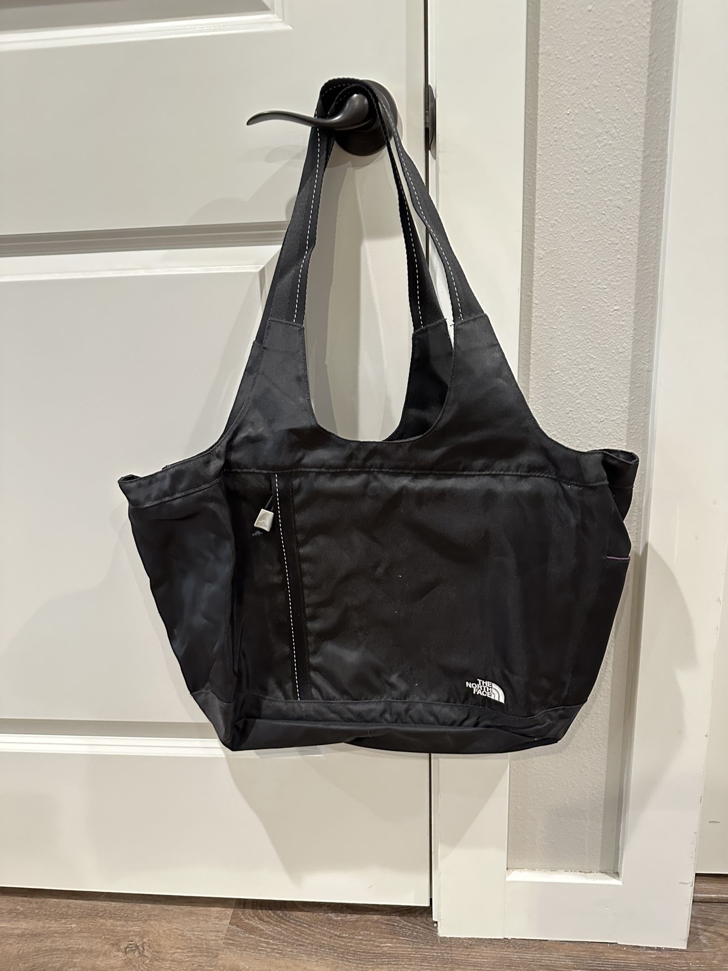 The North Face Messenger/overnight Bag