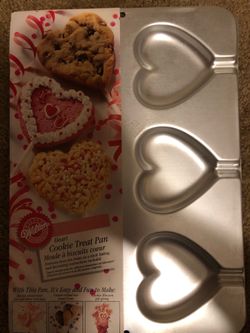 Heart cookie pan