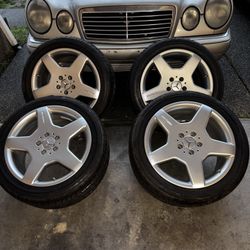 Mercedes Amg 18” Wheels