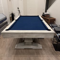 Hathaway Montecito 8Ft Pool Table