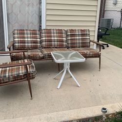 Patio Or Garden Set With Teybol 100$