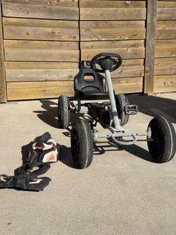 Pedal car- free