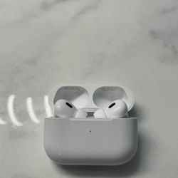 AirPod Pro 2nd Generation   Message For More Details   9/10 Condition  