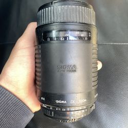 Sigma Lens 75-300