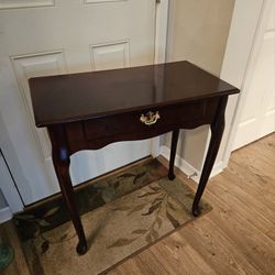 Entry Table, Small  Desk