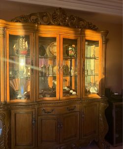 Large Ornate Wood China Cabinet with Lighting