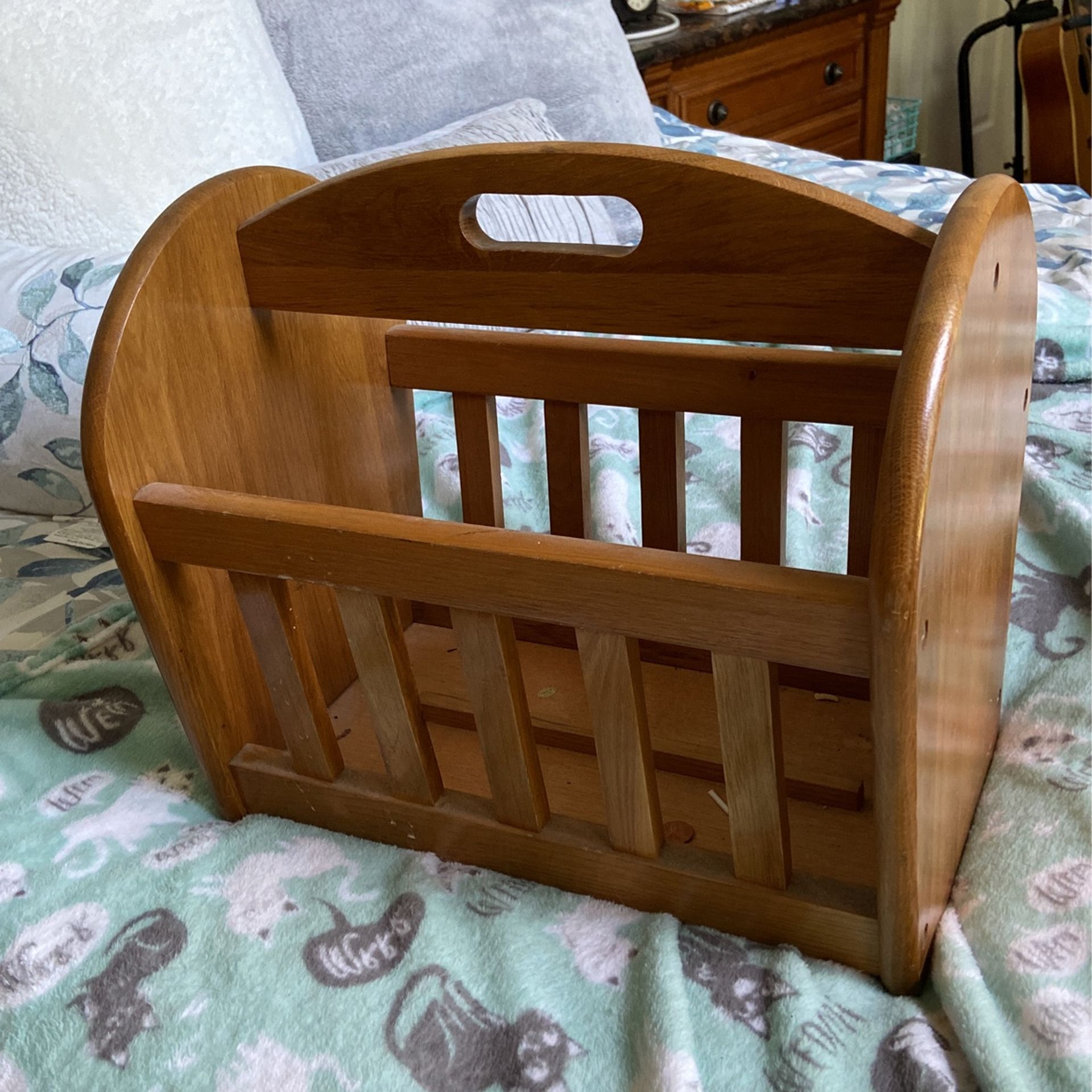 Wood Magazine Rack
