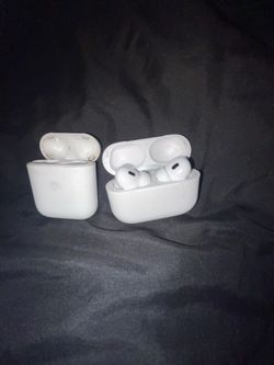 Air pod pros second gen and AirPod case