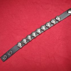 Metal Skulls Leather Bracelet