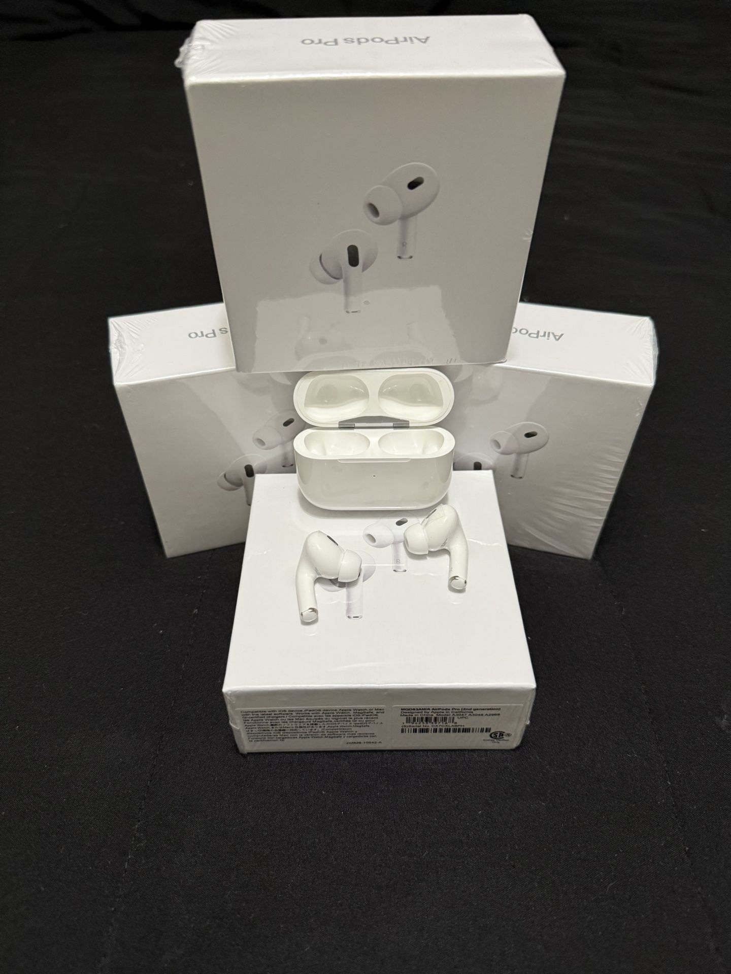 AirPods Pro 2 iPhone Apple Wireless Earbuds With MagSafe Charging Case And Active Noise Canceling New