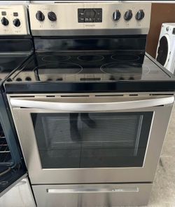 Frigidaire Stainless Smooth Top Range