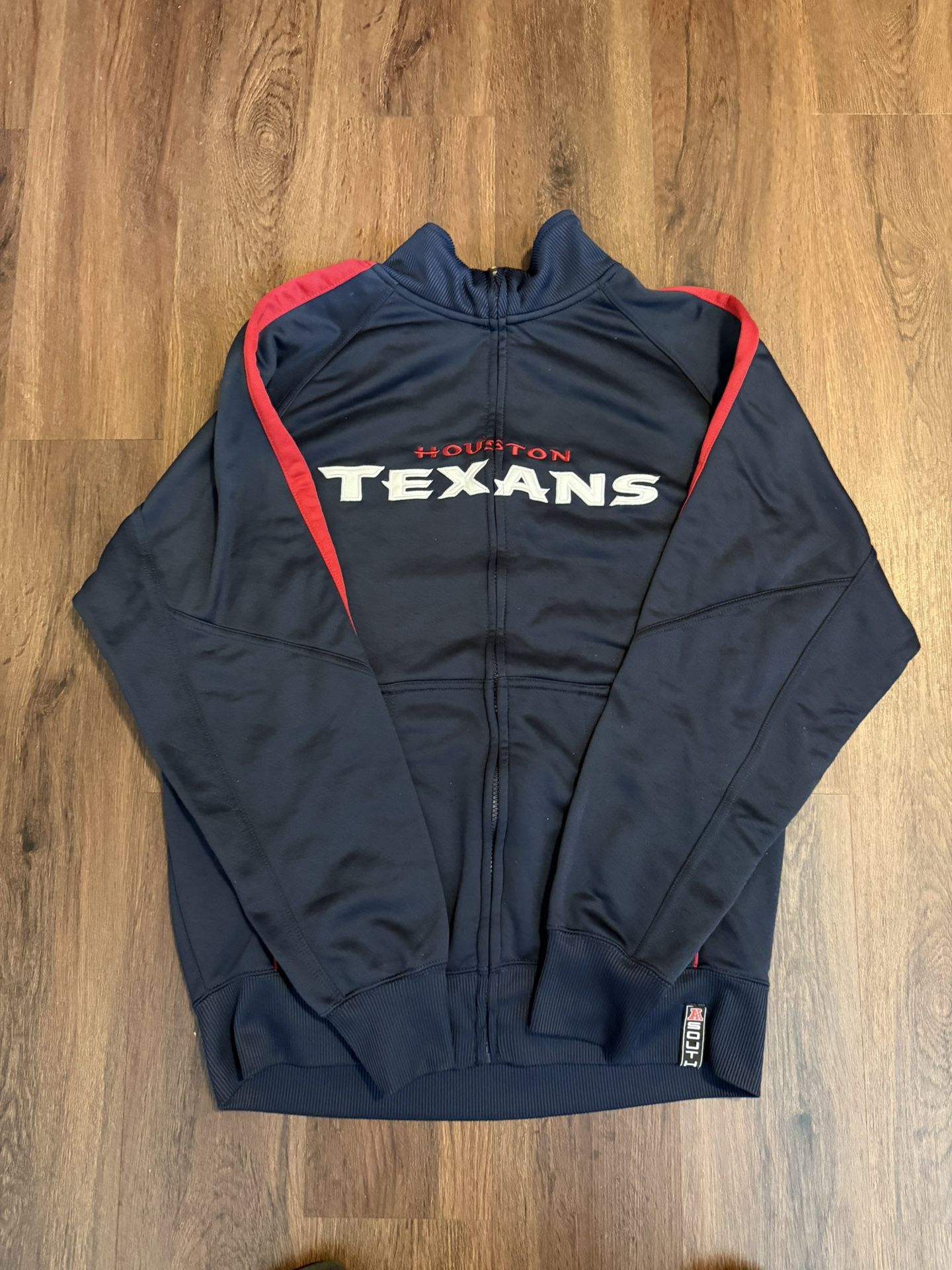 Texans Zip Up