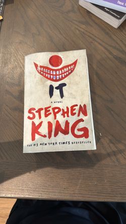 IT By Stephen King