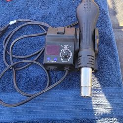 Volt Heating And Soldering Station.