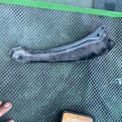 Fender Bracket Toyota Tacoma 2005-2011 Passenger Side